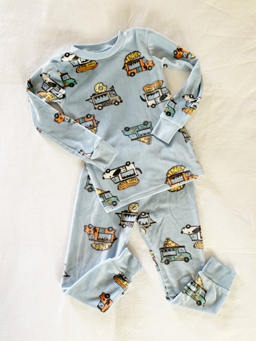 Carter’s Velour Pajamas • Food Trucks • 3T